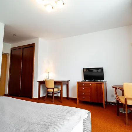Golf Hotel 3*