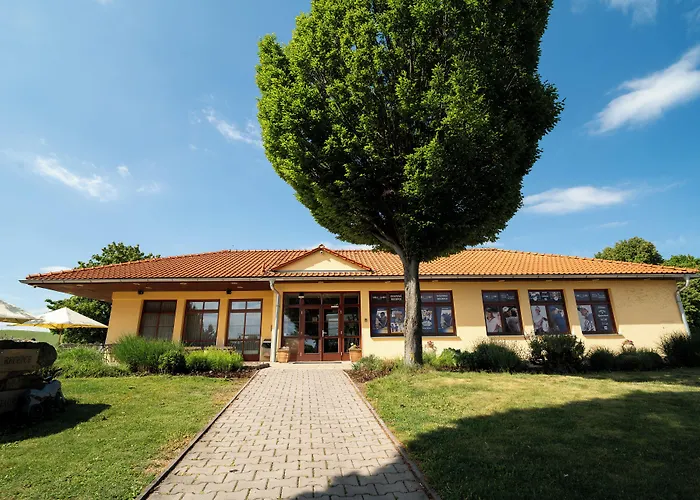 Golf Szálloda 3*